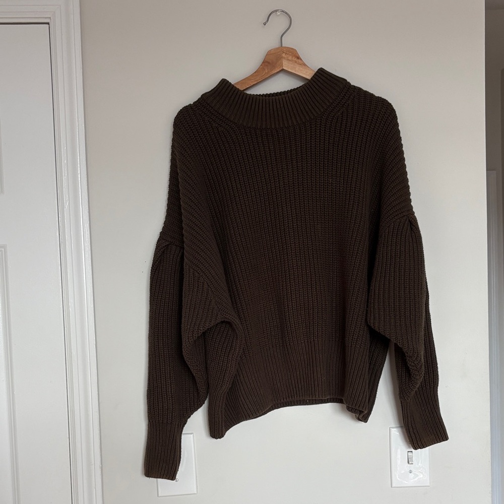 H&M Dark Green Turtleneck Sweater